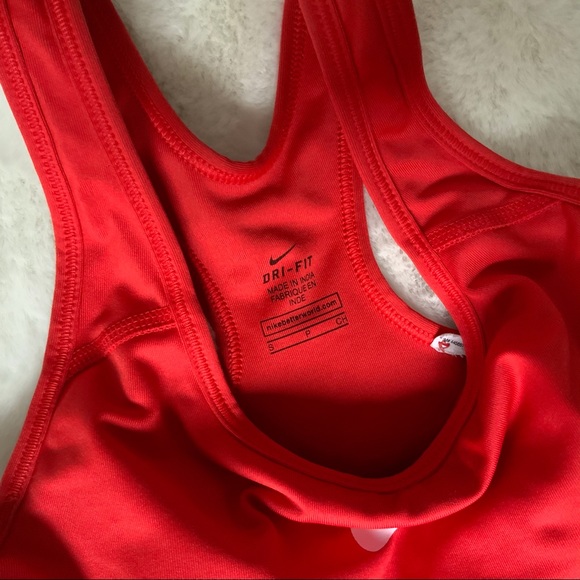 Nike Sports Bra - Picture 3 of 3
